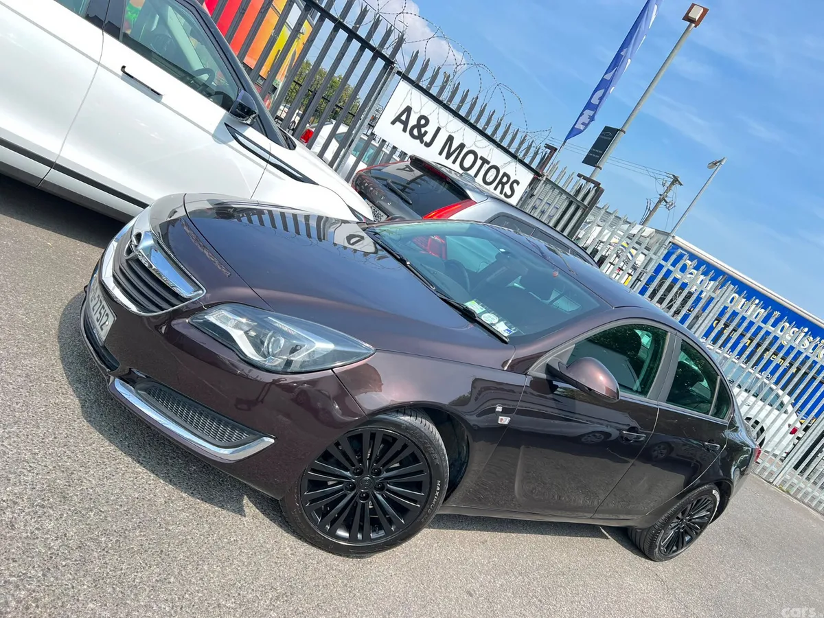 Opel Insignia MPV, Diesel, 2015, Brown