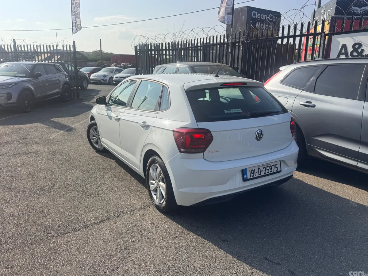 Volkswagen Polo Hatchback, Petrol, 2019, White