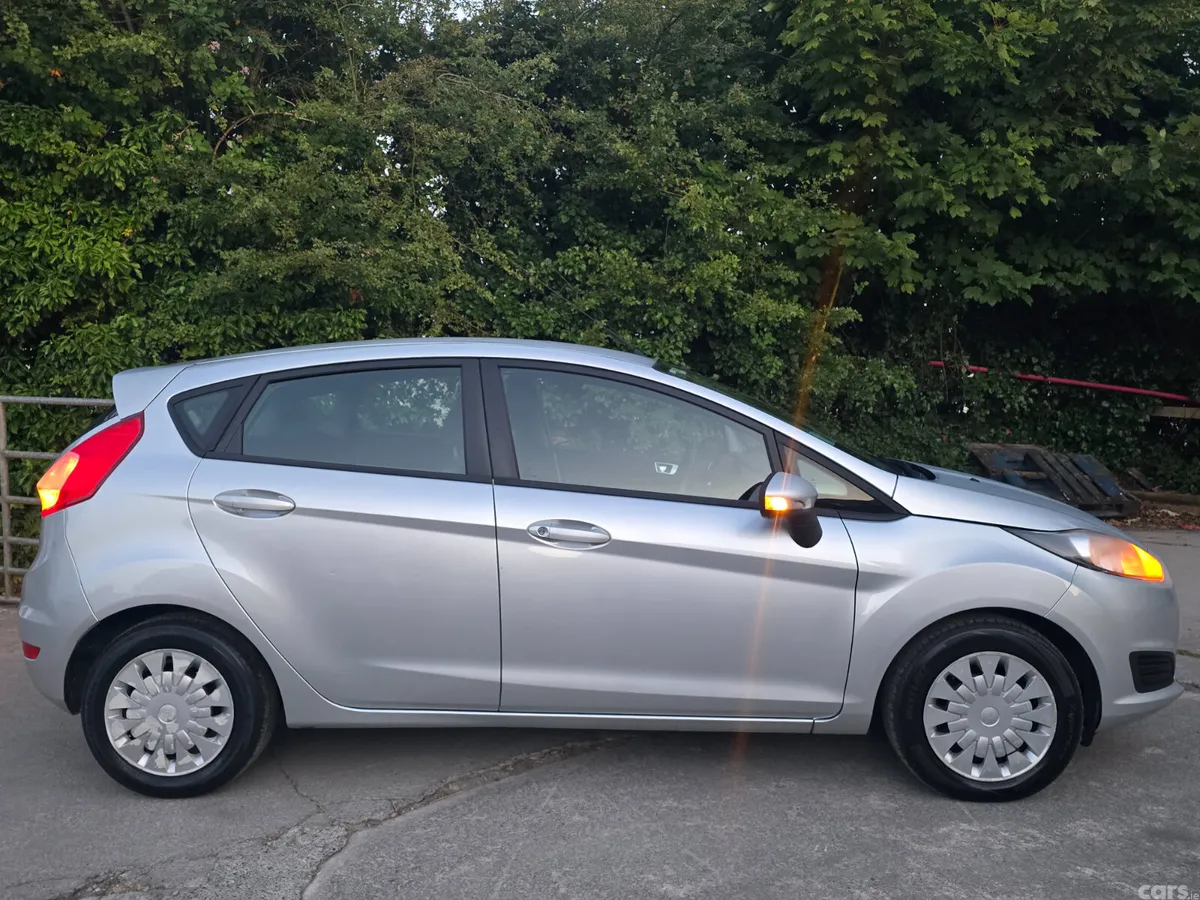 Ford Fiesta Hatchback, Diesel, 2013, Silver