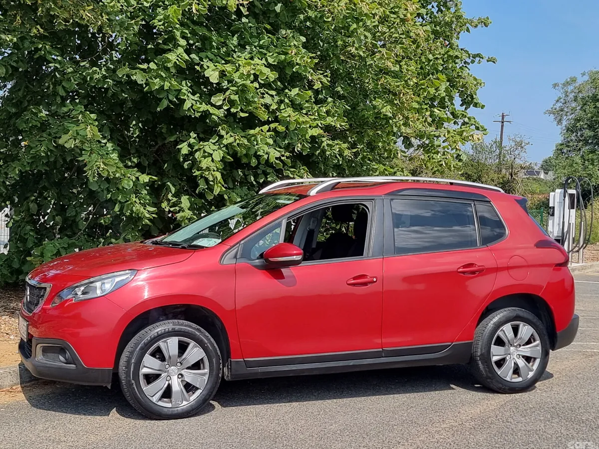 Peugeot 2008 Estate, Diesel, 2017, Red