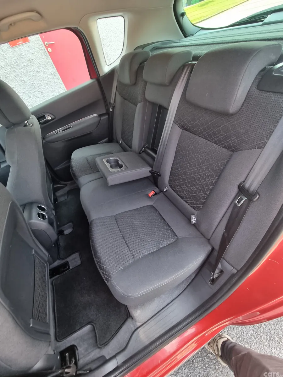 Peugeot 3008 SUV, Diesel, 2015, Red