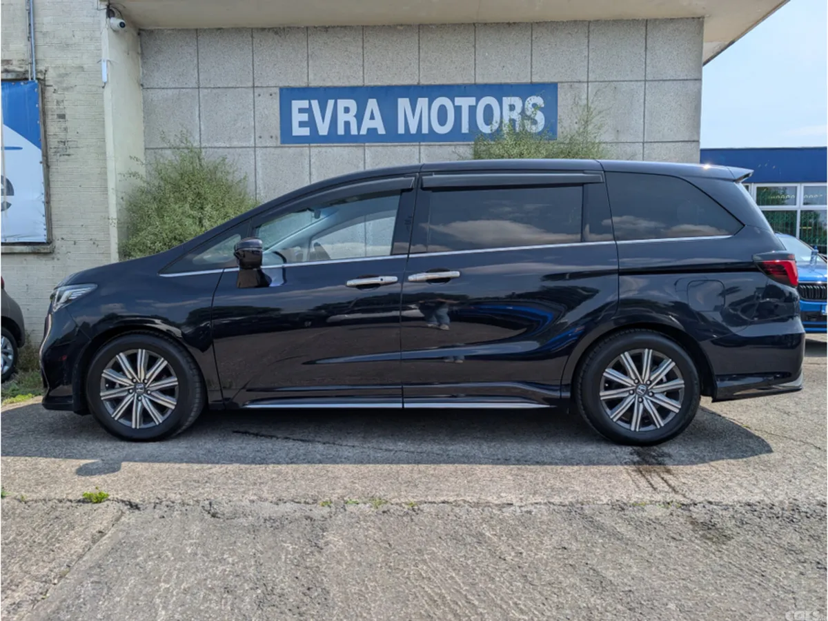 Honda Odyssey MPV, Petrol Hybrid, 2021, Black