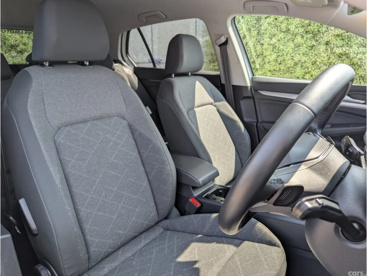 Volkswagen Golf Hatchback, Petrol, 2024, White