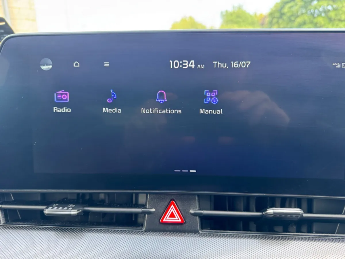 Kia Sportage MPV, Petrol Plug-in Hybrid, 2025, Black