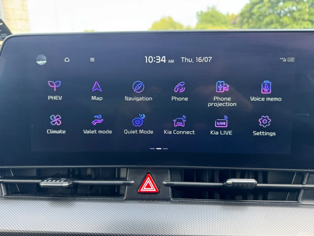 Kia Sportage MPV, Petrol Plug-in Hybrid, 2025, Black