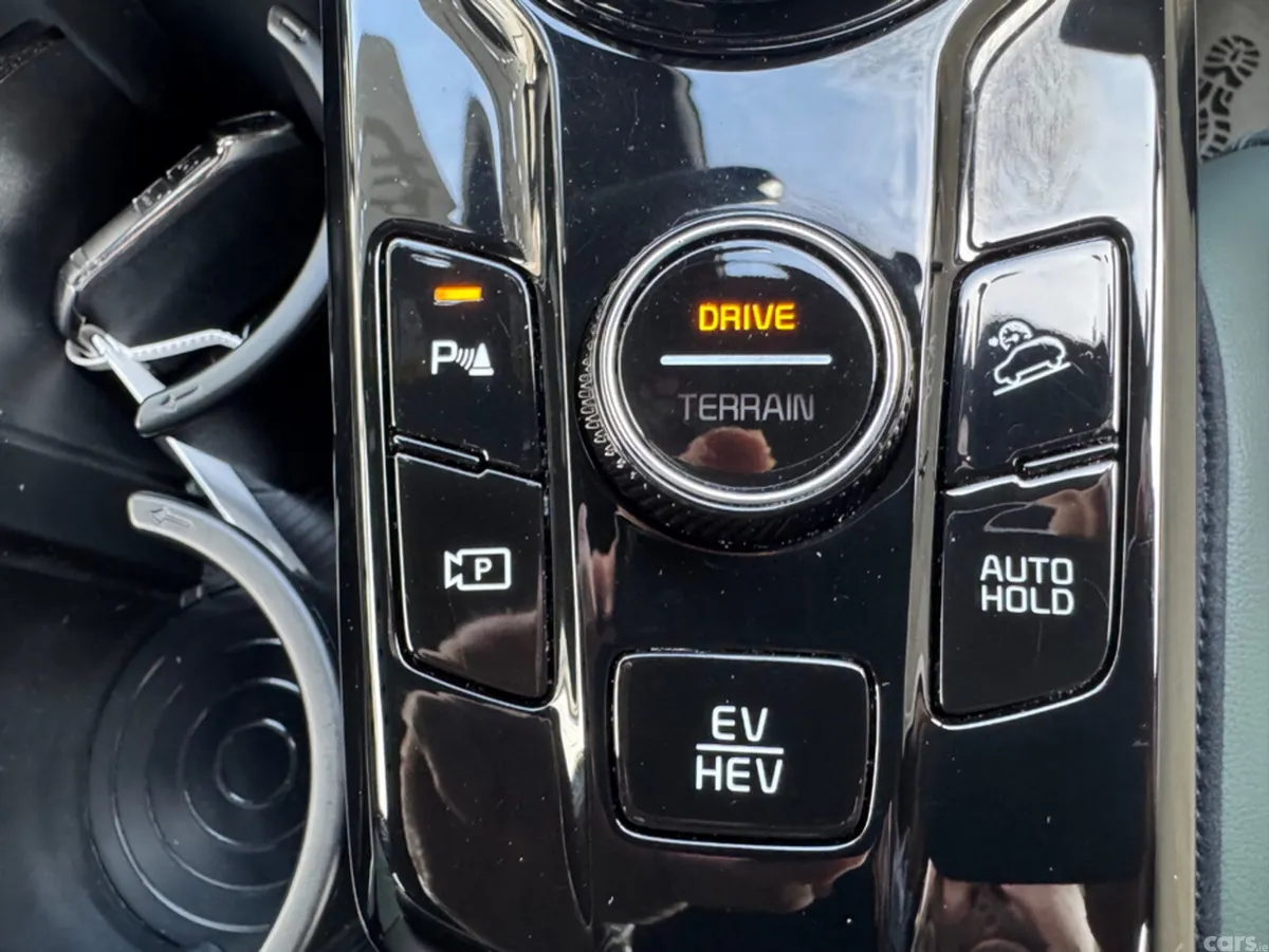 Kia Sportage MPV, Petrol Plug-in Hybrid, 2025, Black