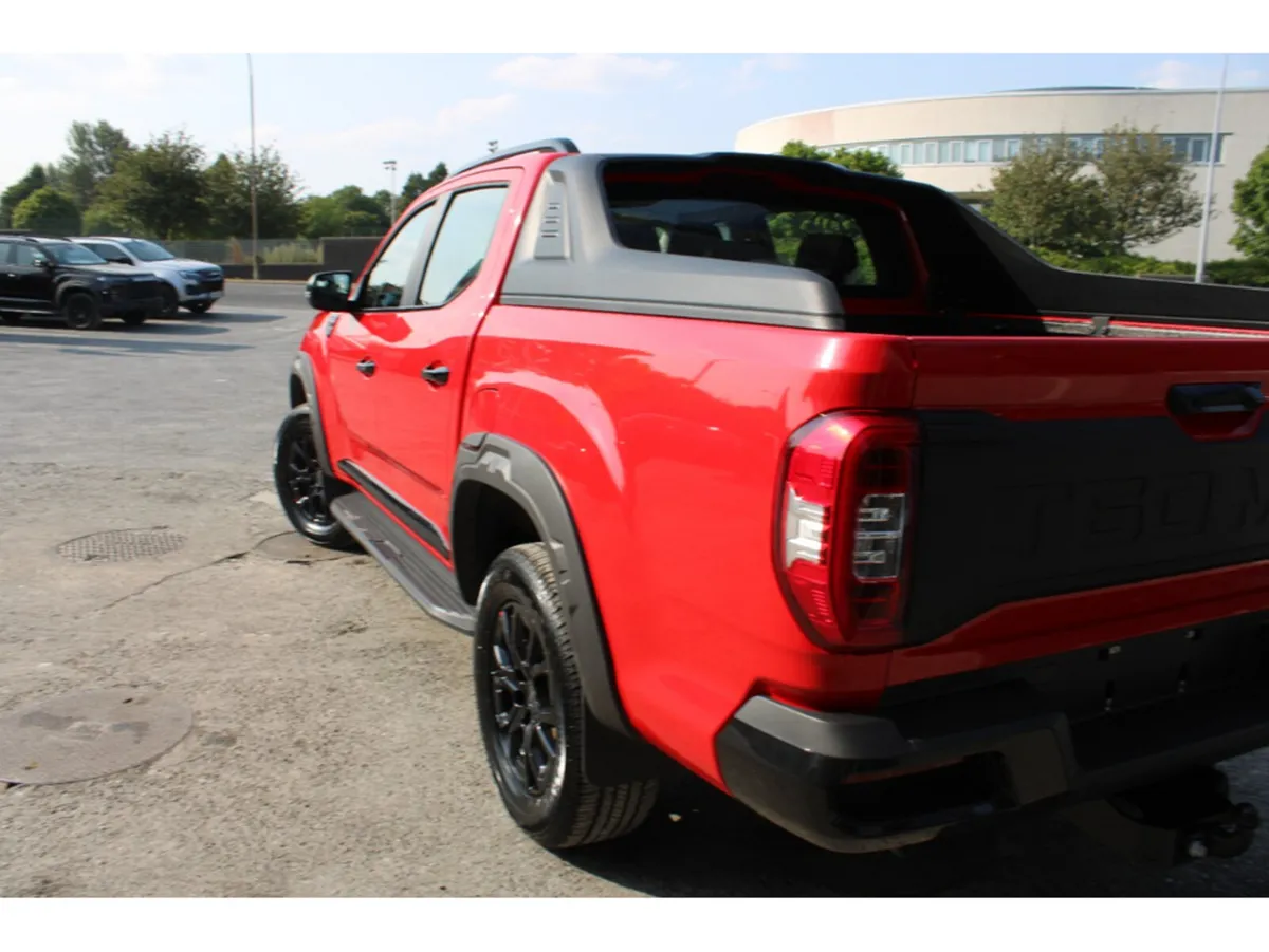 Maxus T60 MAX Pick Up, Diesel, 2027, Red