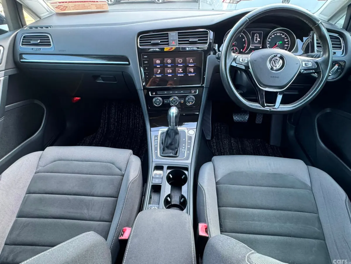 Volkswagen Golf Hatchback, Petrol, 2017, Blue