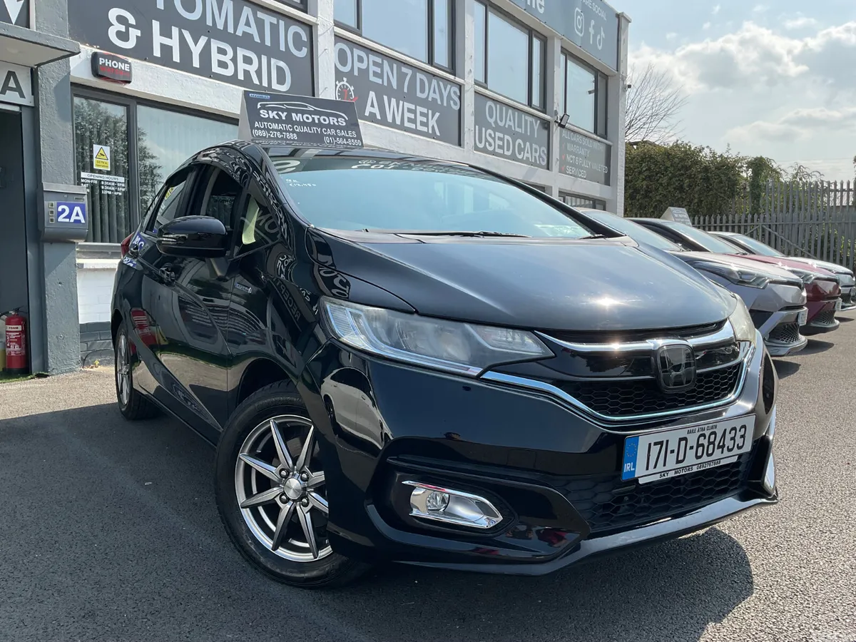 Honda Fit Hatchback, Petrol, 2017, Black