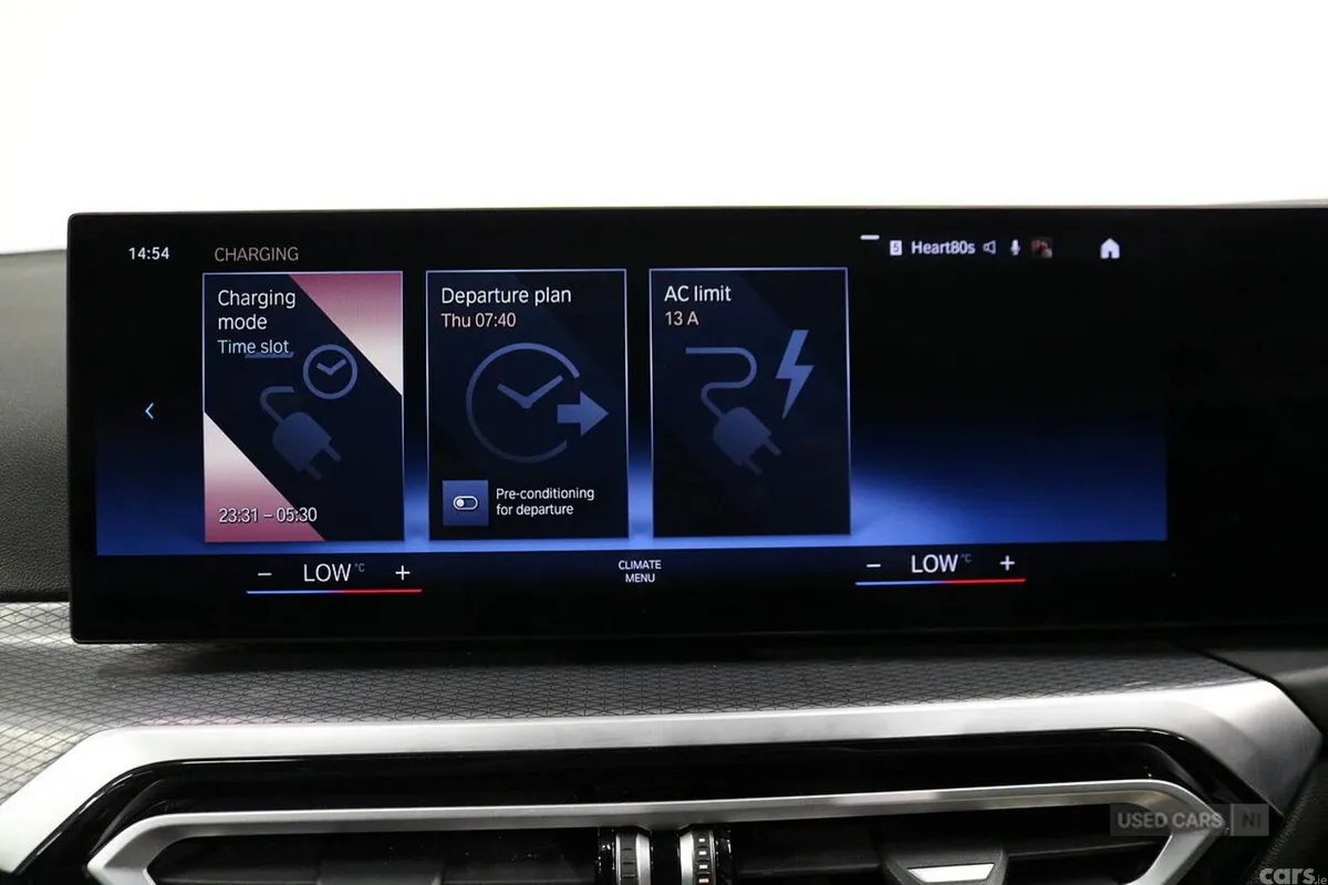 BMW 3-Series Saloon, Petrol Hybrid, 2023, White