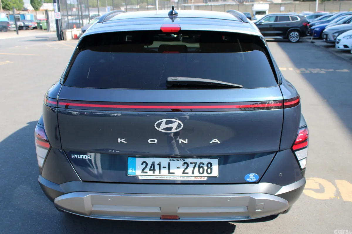 Hyundai KONA MPV, Petrol, 2024, Blue