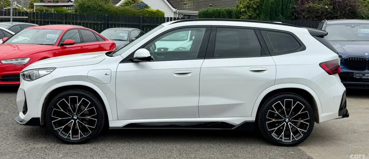 BMW X1 SUV, Petrol Hybrid, 2023, White
