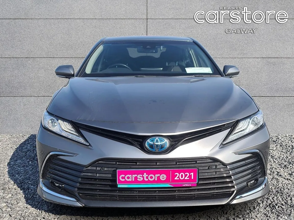 Toyota Camry Saloon, Petrol Hybrid, 2021, Grey