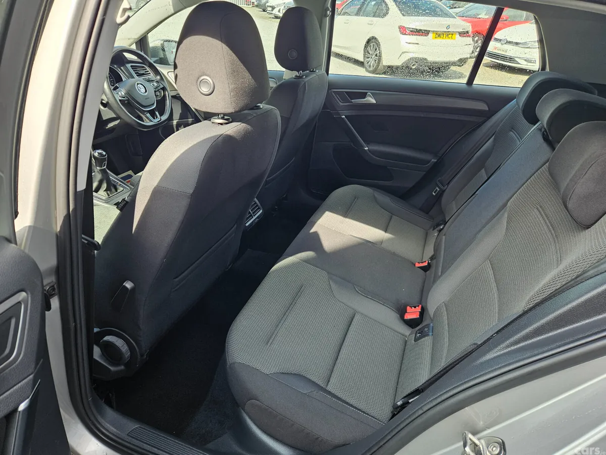 Volkswagen Golf Hatchback, Diesel, 2018, Silver