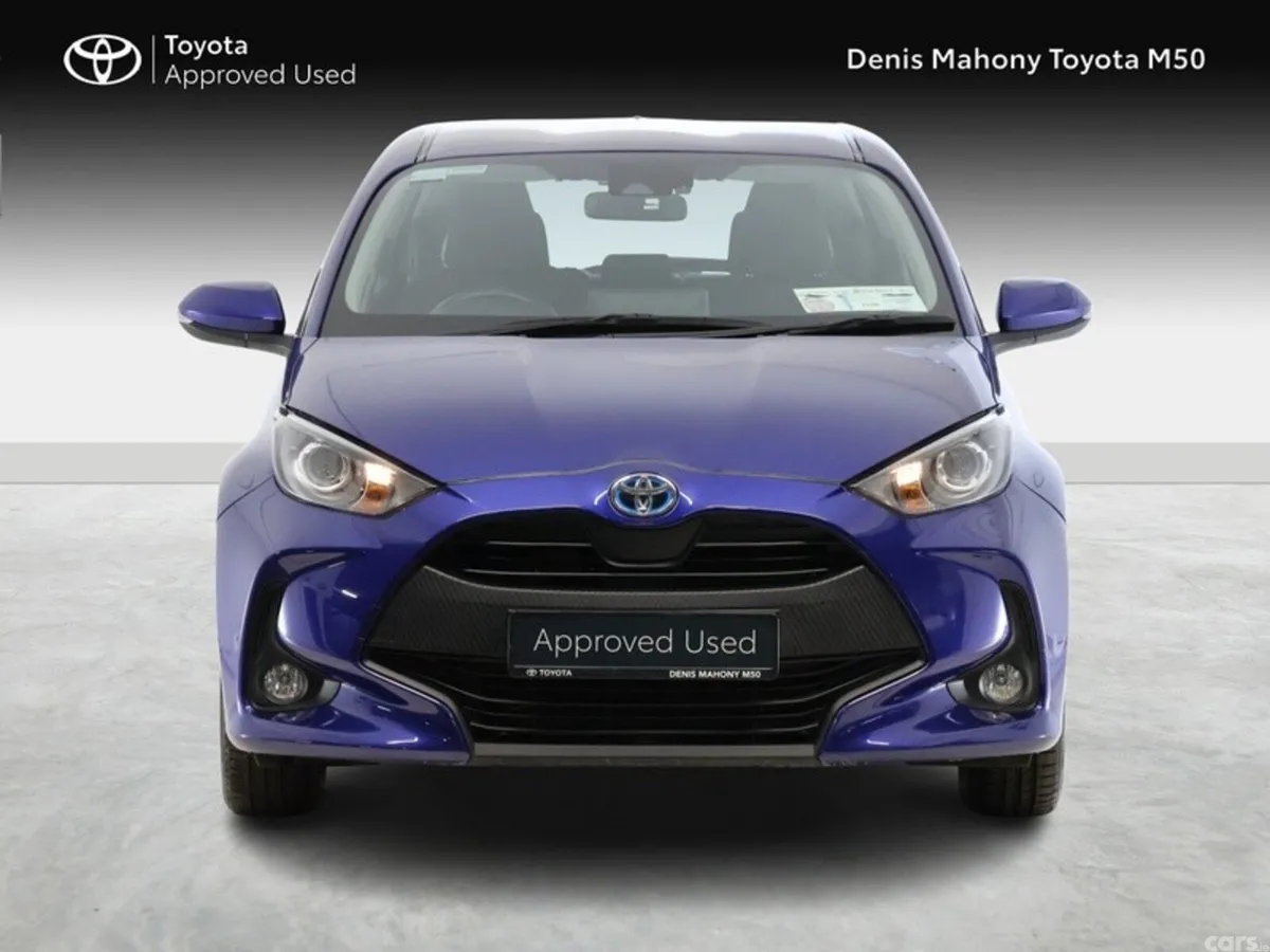 Toyota Yaris Hatchback, Petrol Hybrid, 2023, Blue