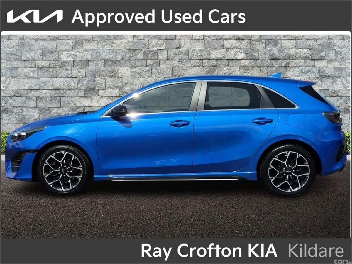 Kia Ceed Hatchback, Petrol, 2022, Blue