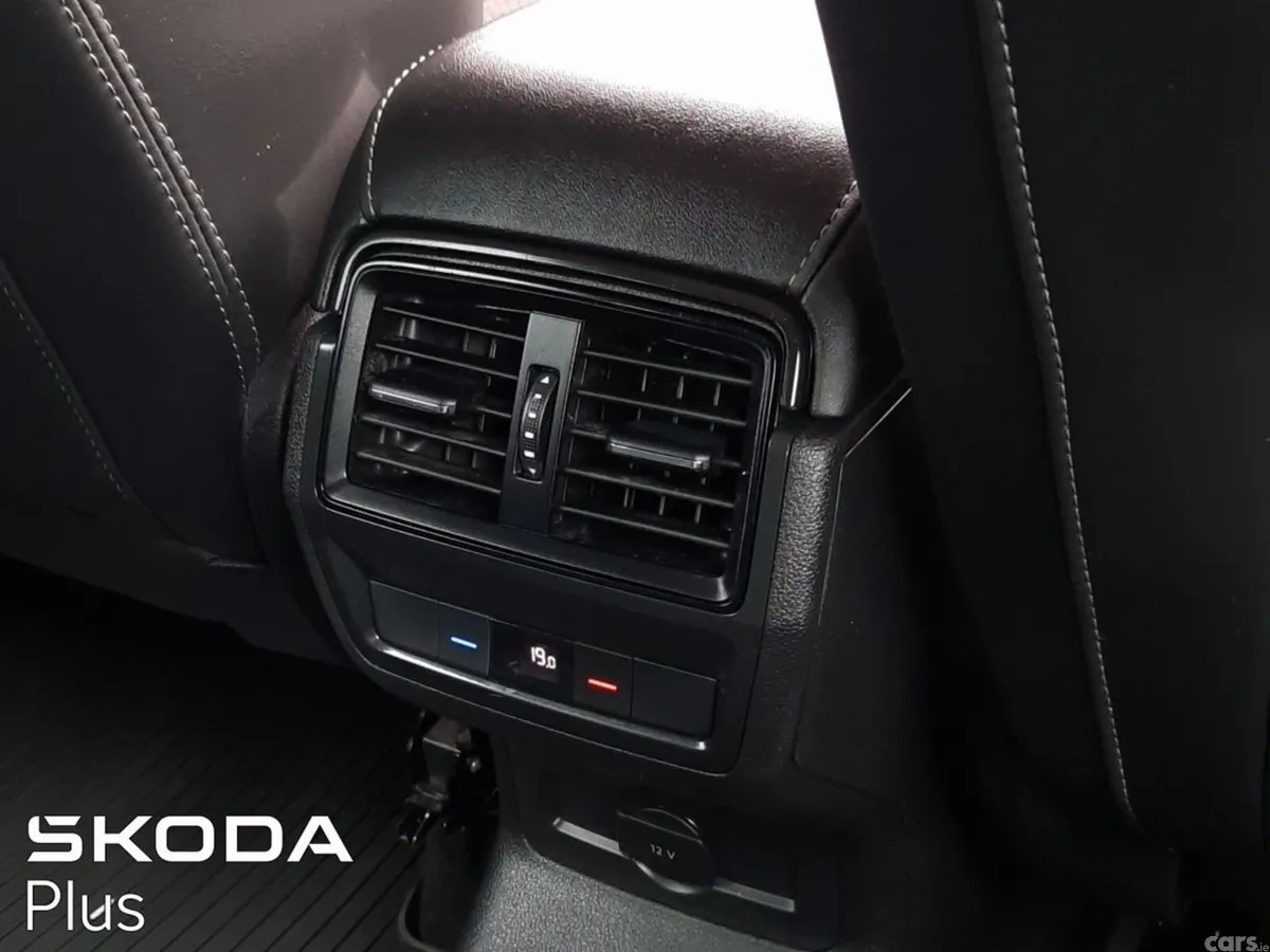 Skoda Kodiaq MPV, Diesel, 2024, Grey