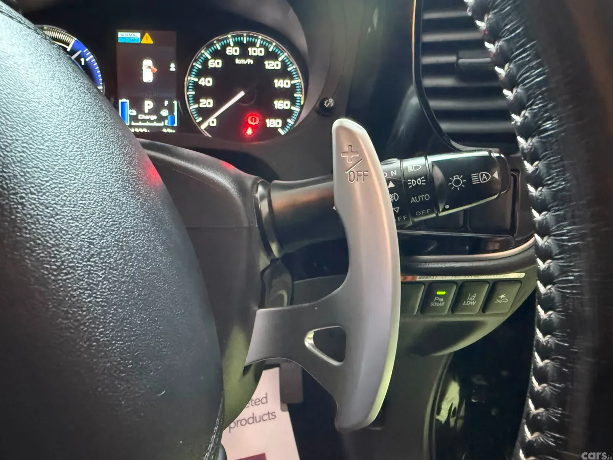 Mitsubishi Outlander SUV, Petrol Plug-in Hybrid, 2021, Black