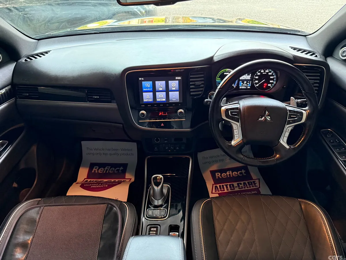 Mitsubishi Outlander SUV, Petrol Plug-in Hybrid, 2021, Black
