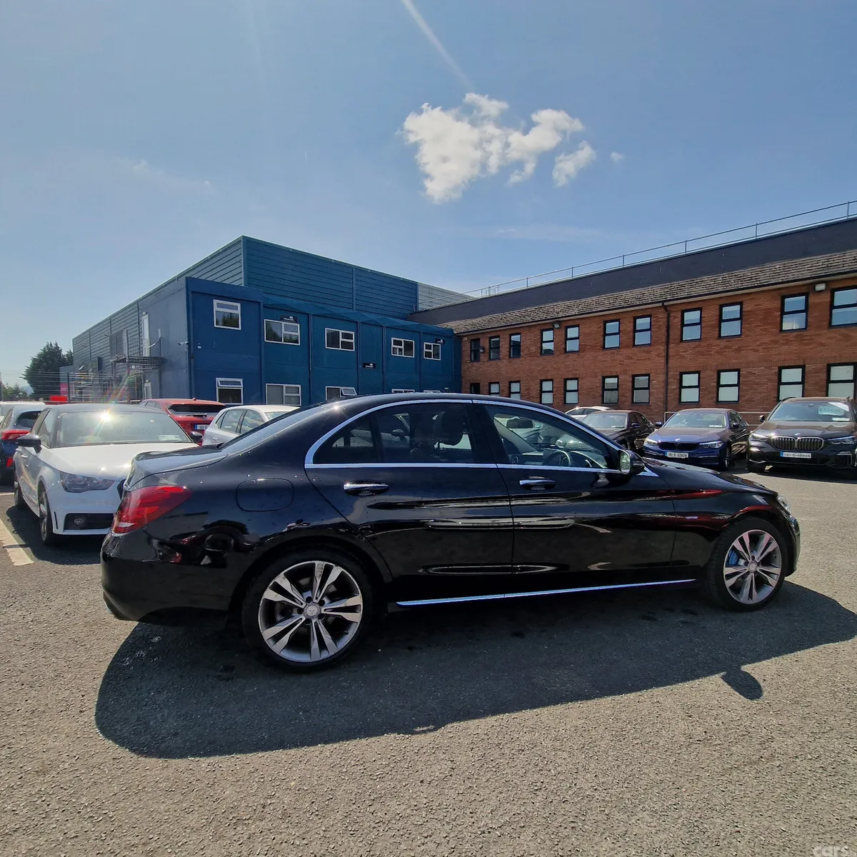 Mercedes-Benz C-Class Saloon, Petrol Plug-in Hybrid, 2016, Black