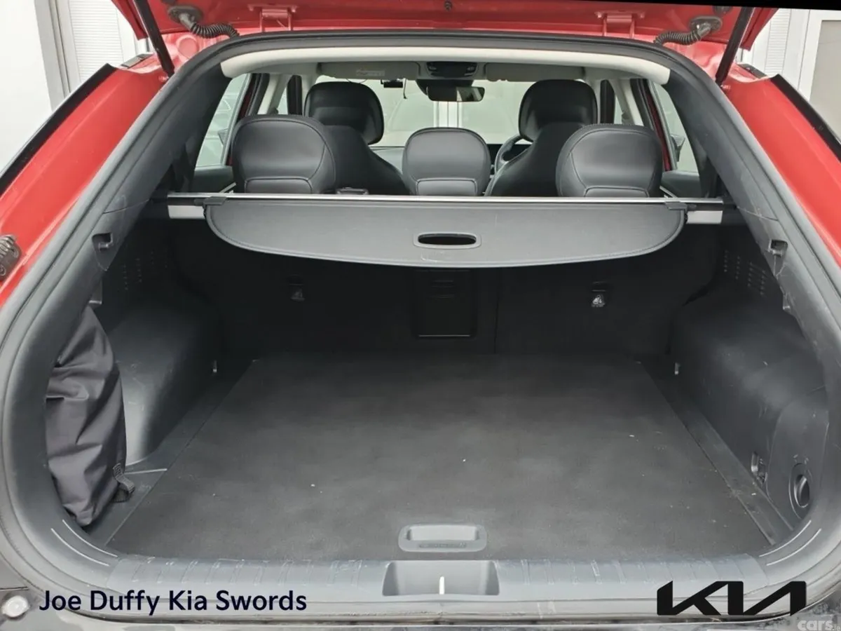 Kia EV6 Hatchback, Electric, 2024, Red