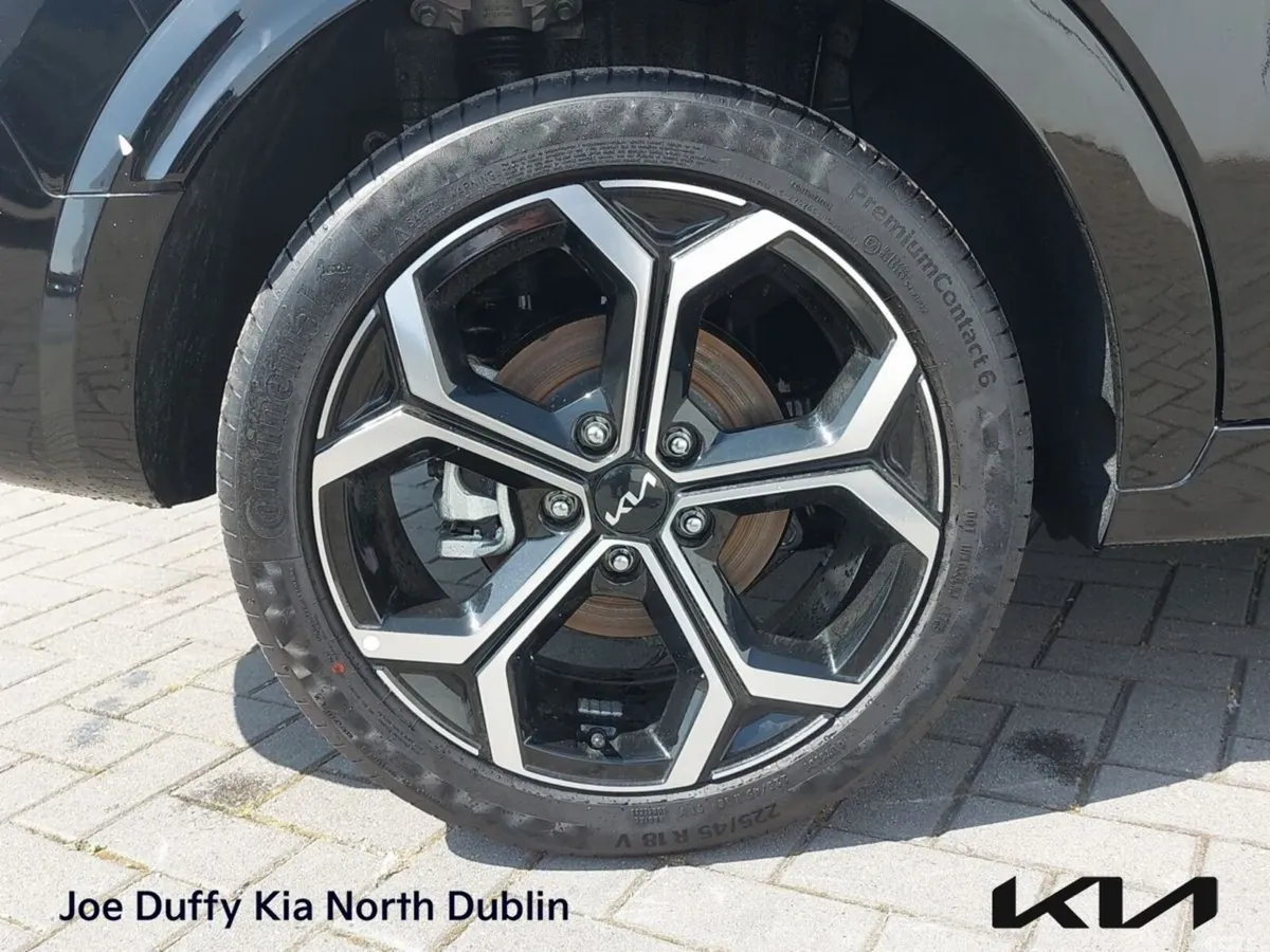 Kia Niro MPV, Petrol Plug-in Hybrid, 2026, Black
