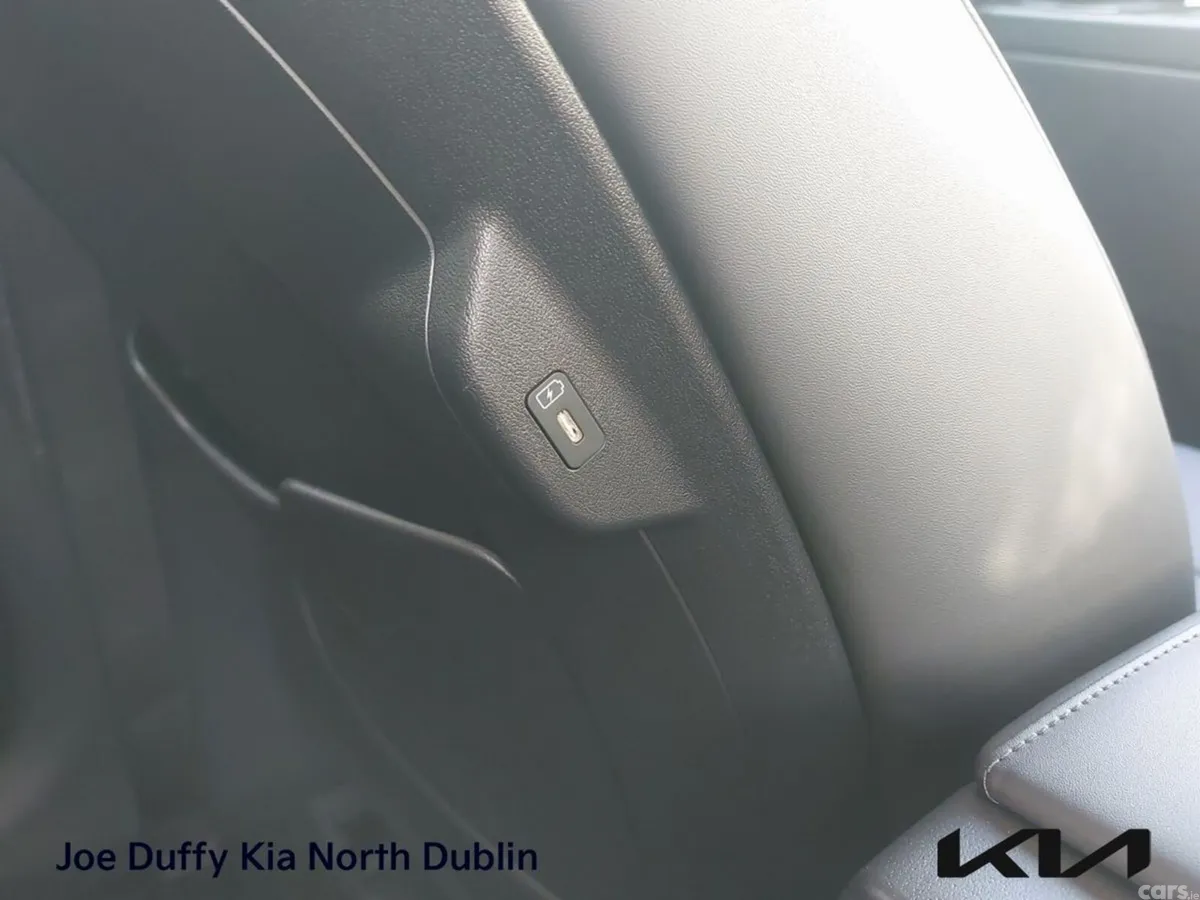 Kia Niro MPV, Petrol Plug-in Hybrid, 2026, Black
