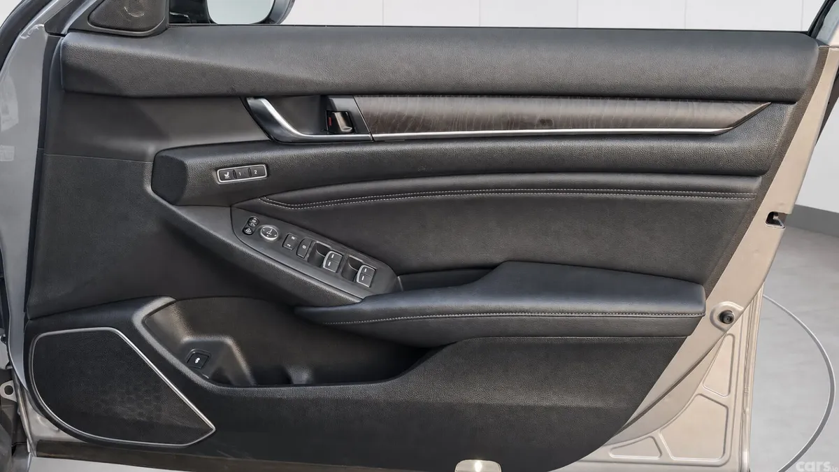Honda Accord Saloon, Petrol Hybrid, 2020, Grey