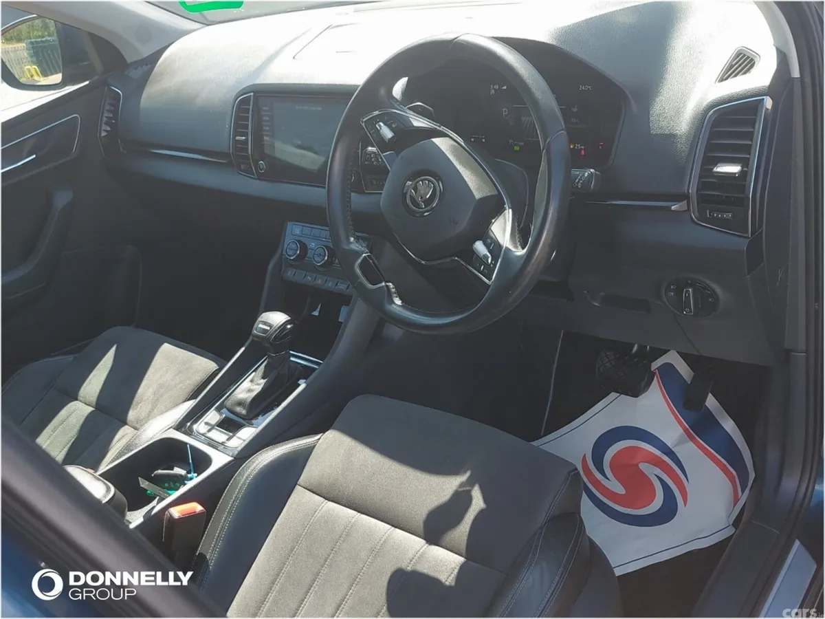 Skoda Karoq Estate, Petrol, 2023, Blue
