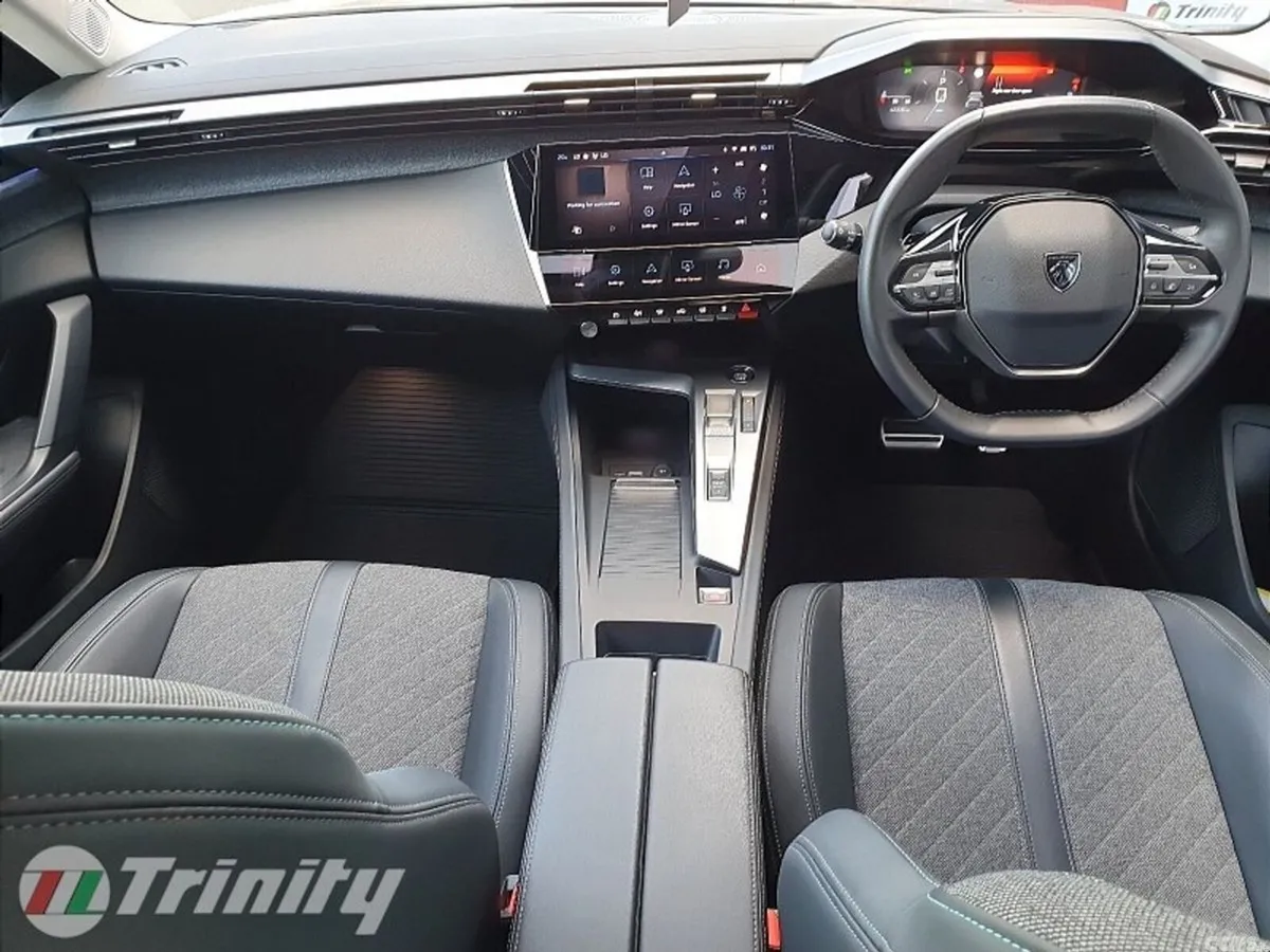 Peugeot 408 Hatchback, Petrol, 2024, Grey