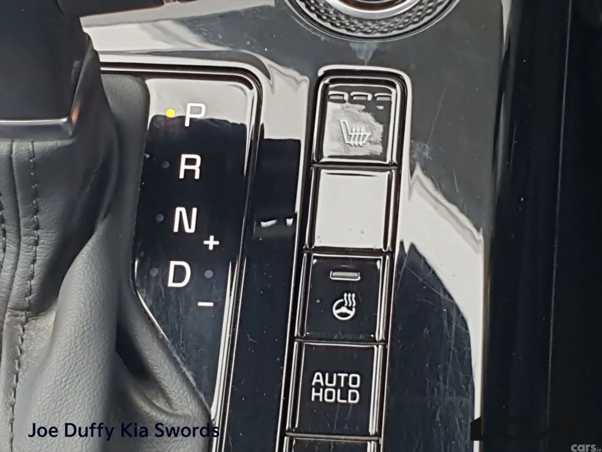 Kia Niro SUV, Petrol Plug-in Hybrid, 2023, Grey