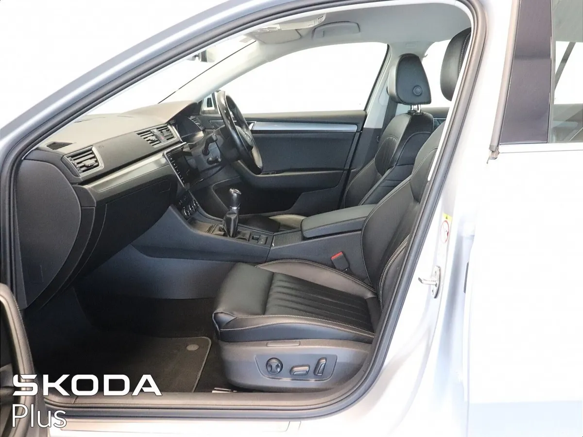 Skoda Superb Estate, Diesel, 2023, Grey