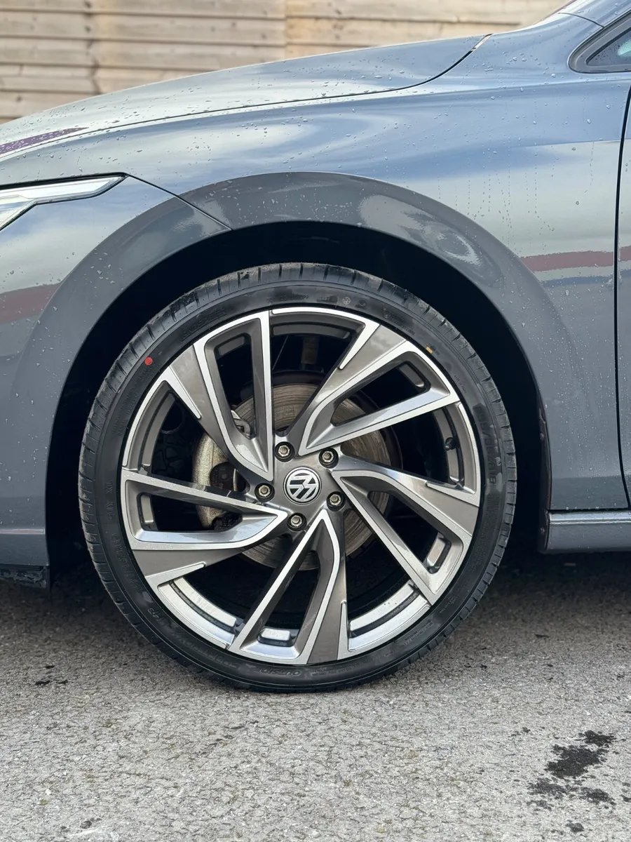 Volkswagen Golf Hatchback, Petrol, 2022, Grey