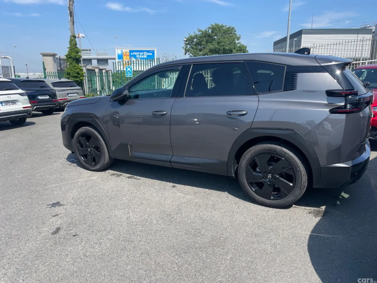 Citroen C5 Aircross MPV, Petrol Hybrid, 2026, Grey