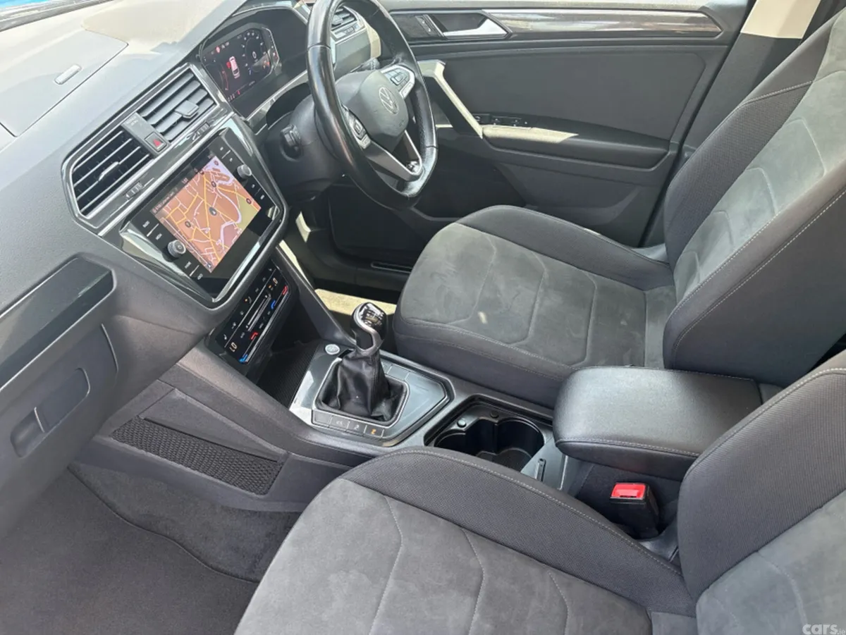 Volkswagen Tiguan Estate, Diesel, 2021, Black