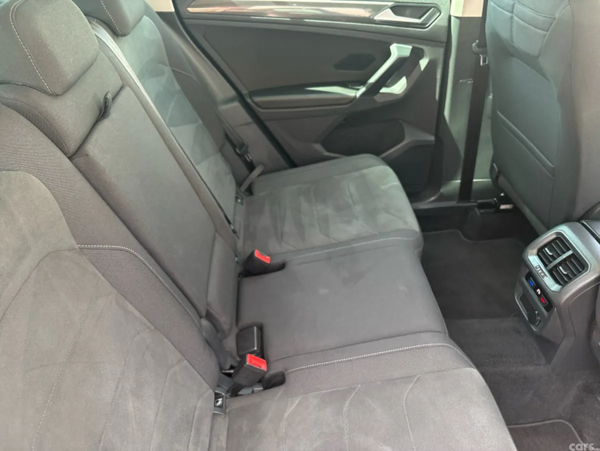 Volkswagen Tiguan Estate, Diesel, 2021, Black