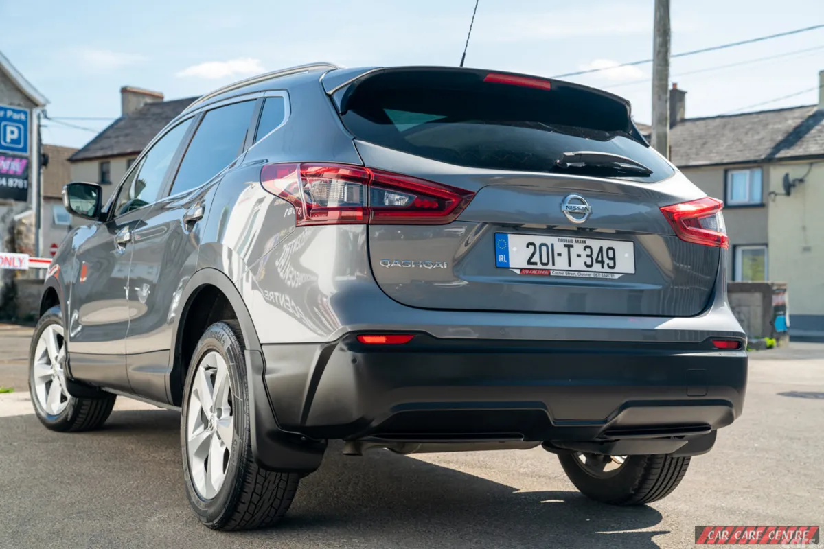 Nissan Qashqai MPV, Diesel, 2020, Grey