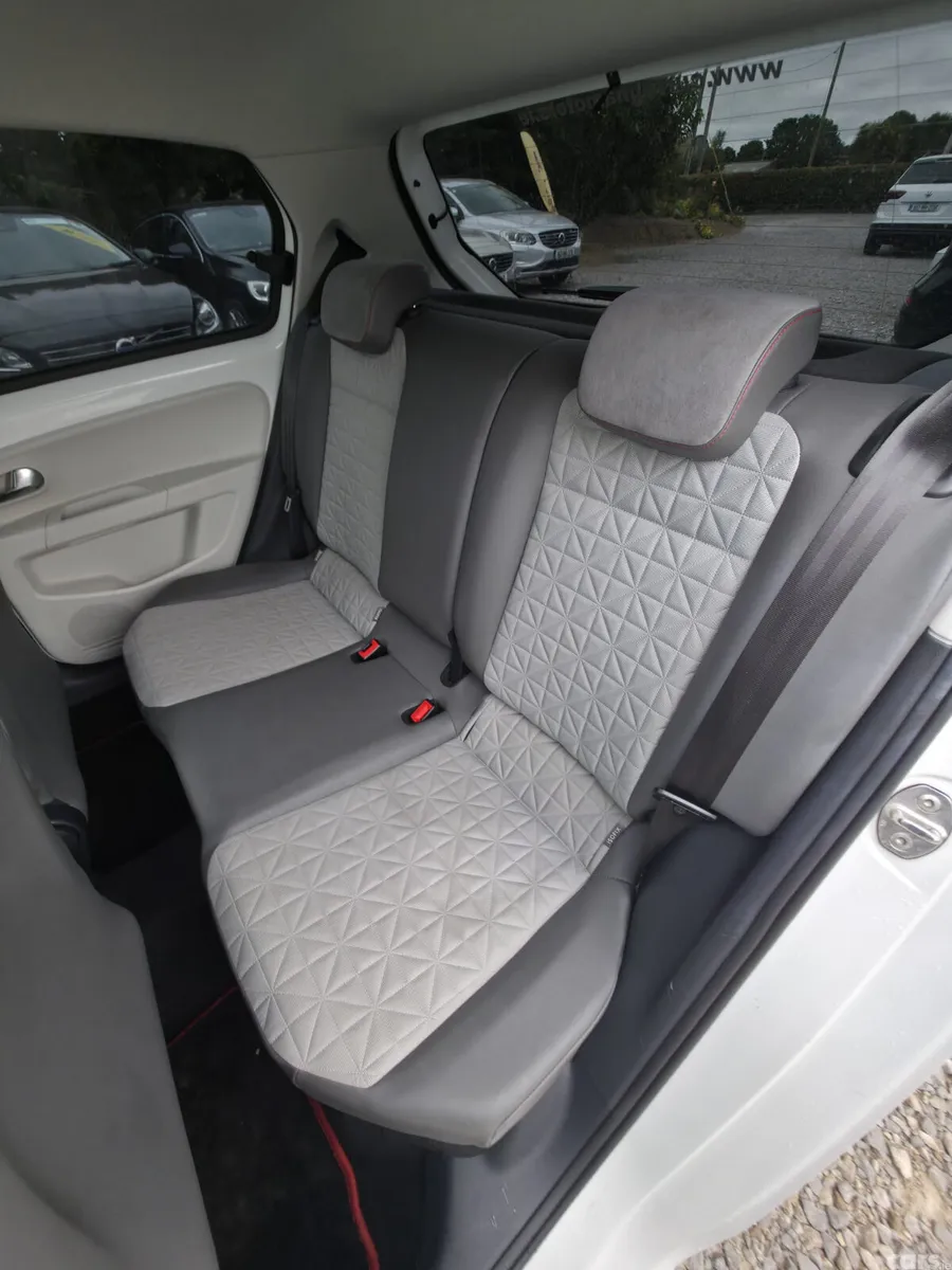 Volkswagen up! Hatchback, Petrol, 2017, White