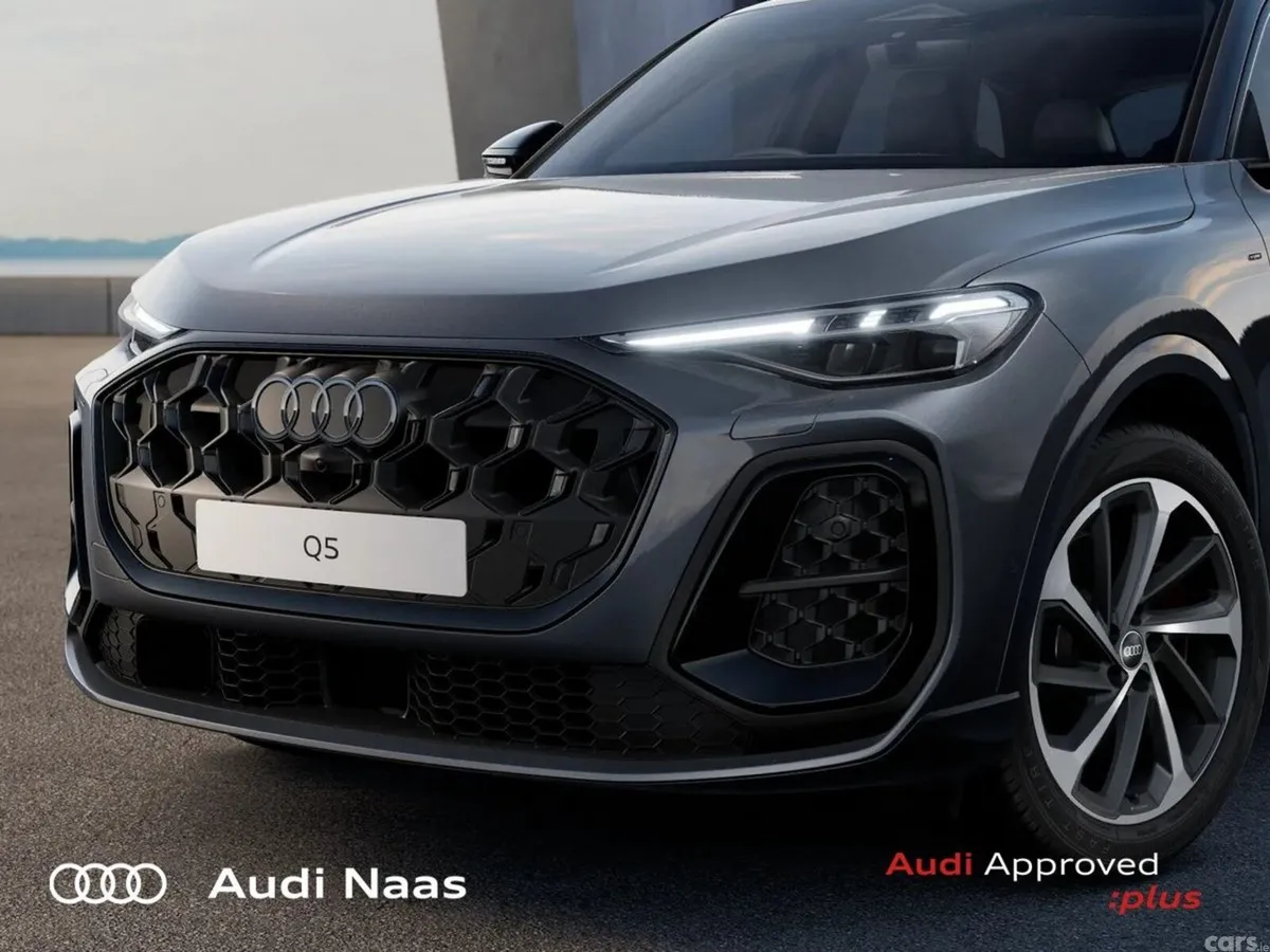 Audi Q5 SUV, Petrol Plug-in Hybrid, 2027, Grey