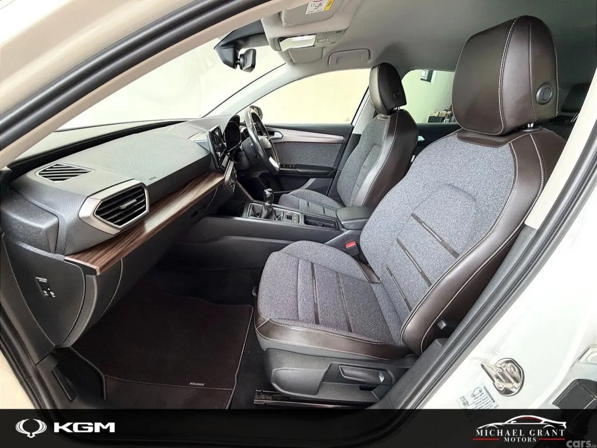 SEAT Leon Hatchback, Diesel, 2021, White