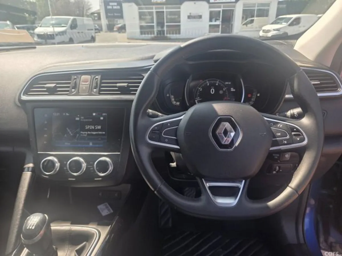Renault Kadjar SUV, Petrol, 2022, Blue