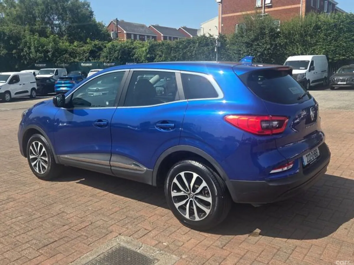 Renault Kadjar SUV, Petrol, 2022, Blue