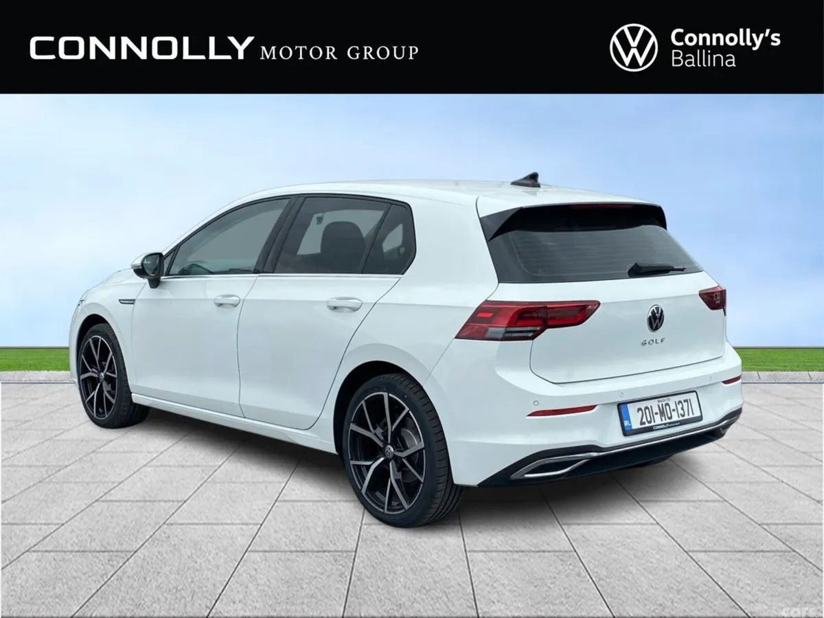Volkswagen Golf Estate, Petrol, 2020, White
