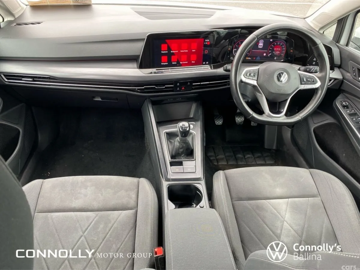 Volkswagen Golf Estate, Petrol, 2020, White