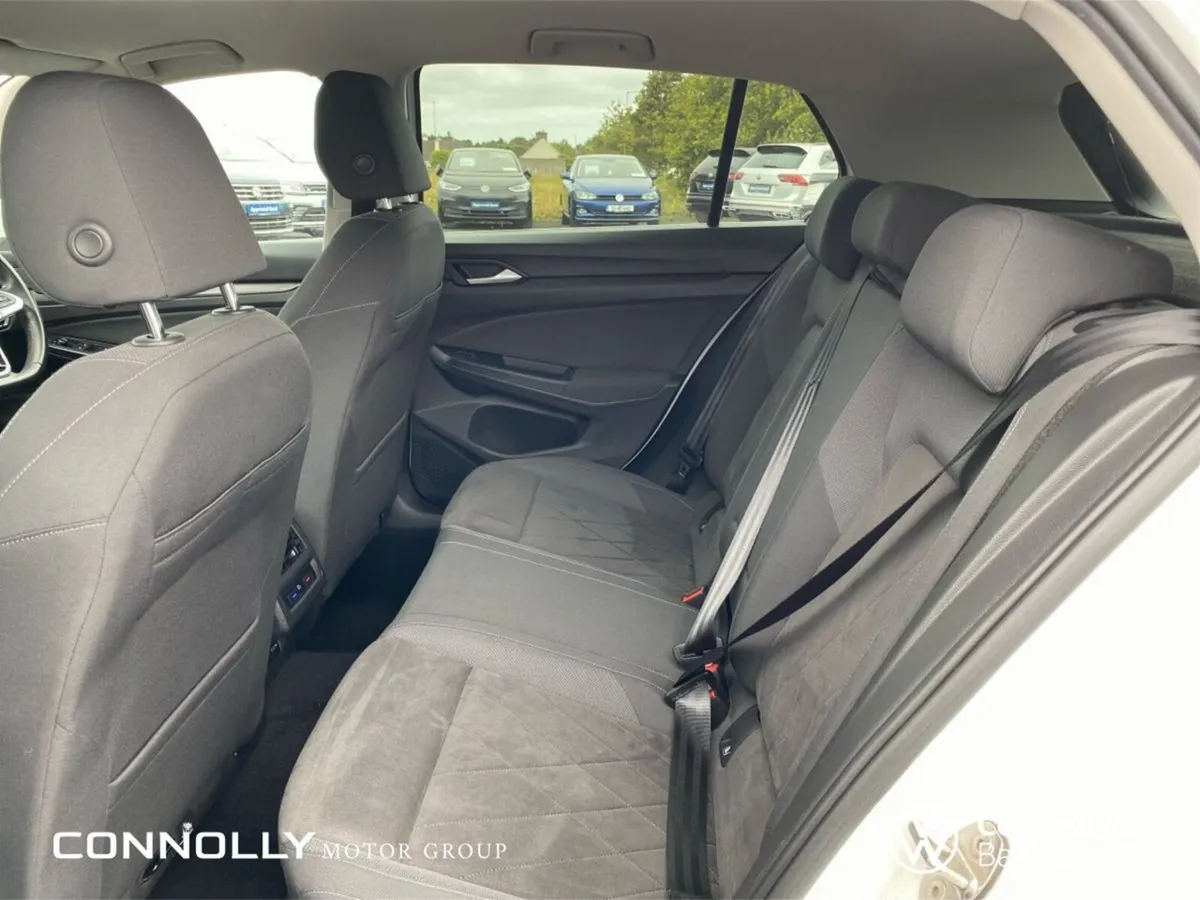 Volkswagen Golf Estate, Petrol, 2020, White