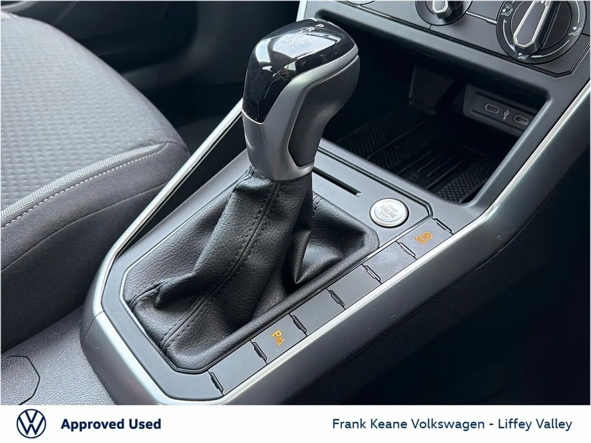 Volkswagen Taigo SUV, Petrol, 2026, Silver