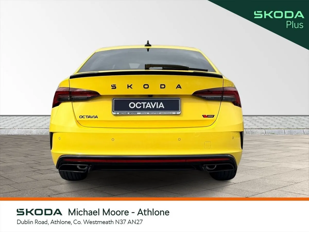 Skoda Octavia Saloon, Petrol, 2026, Yellow