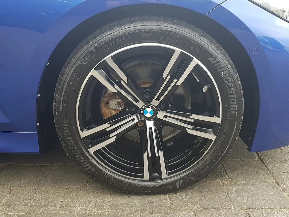 BMW 3-Series Estate, Diesel, 2024, Blue