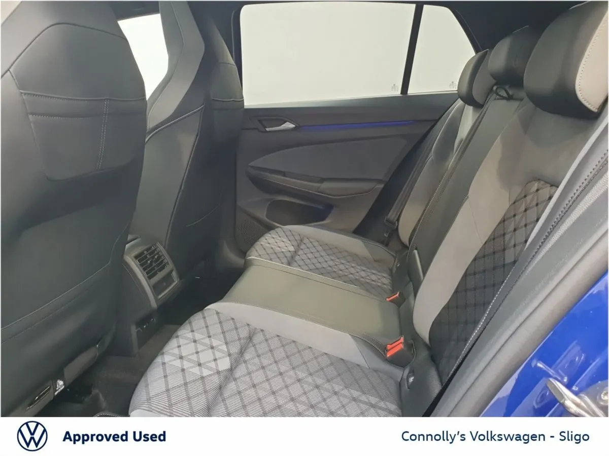 Volkswagen Golf Hatchback, Petrol, 2024, Blue