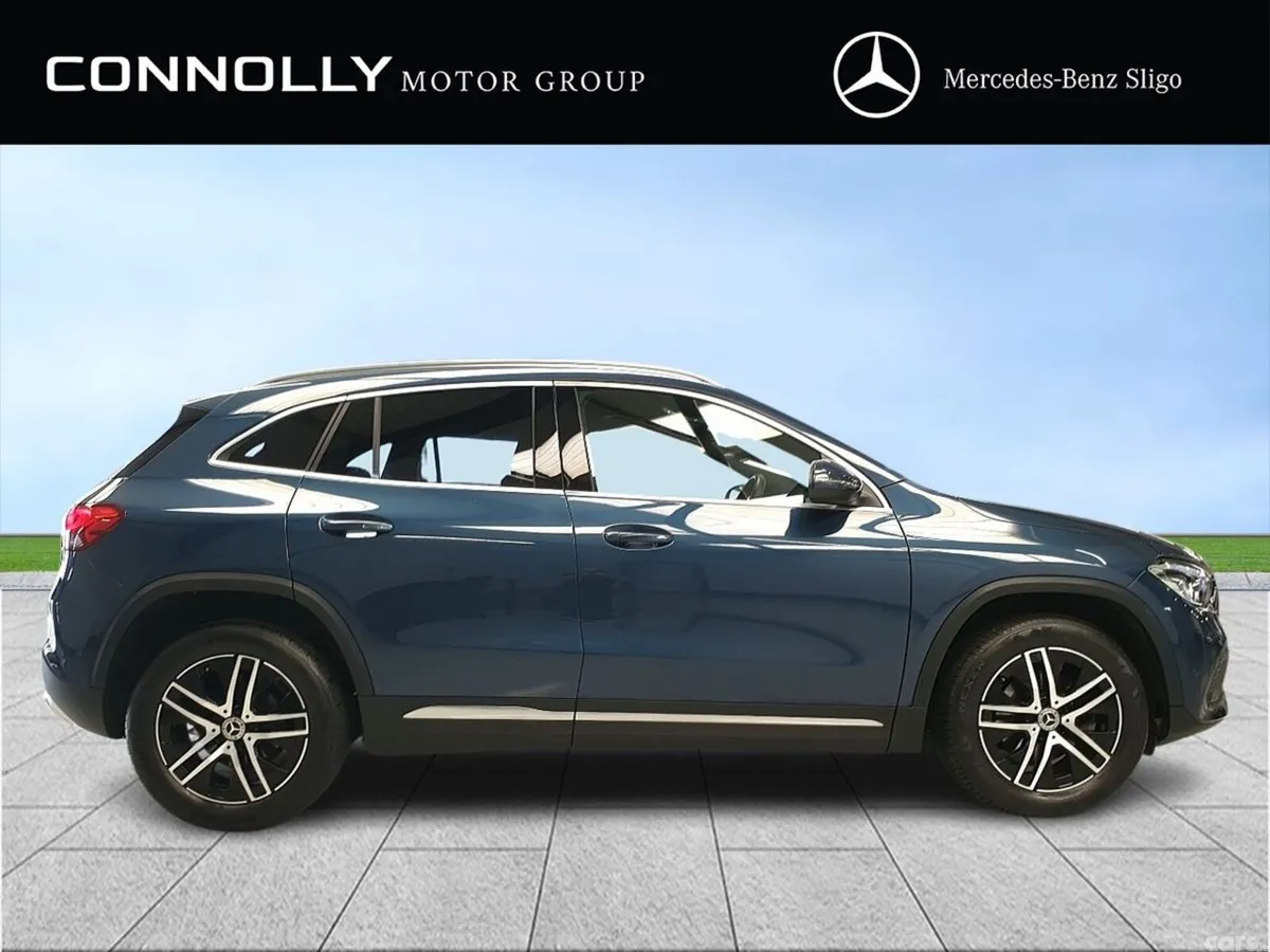 Mercedes-Benz GLA SUV, Diesel, 2022, Blue